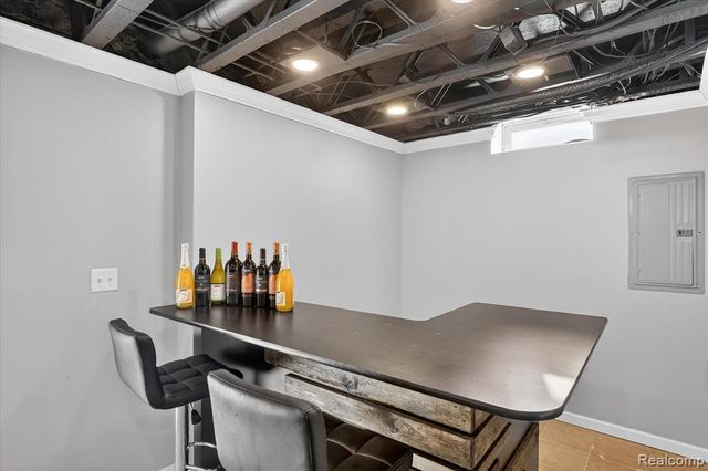 5120 Meadow Crest Circle, Holly, MI 48442