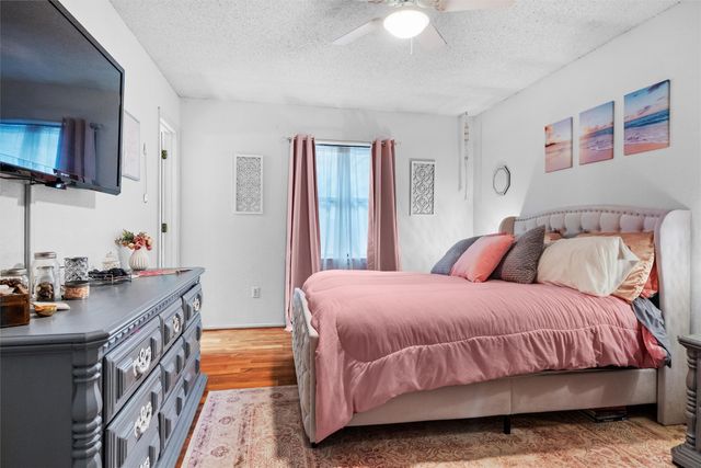 405 SW Rand Drive, Burleson, TX 76028