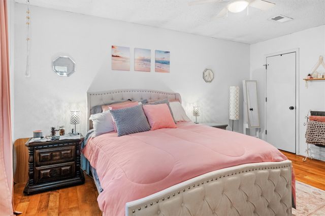 405 SW Rand Drive, Burleson, TX 76028