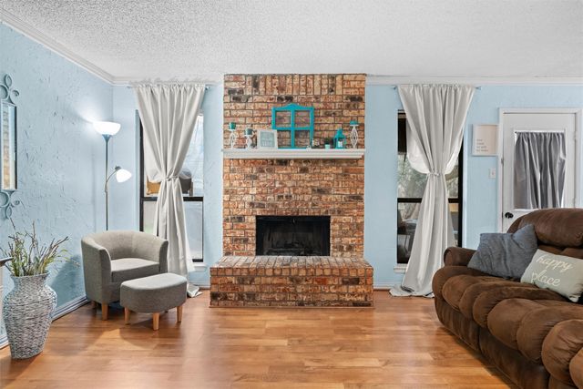 405 SW Rand Drive, Burleson, TX 76028