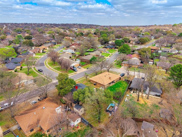 405 SW Rand Drive, Burleson, TX 76028