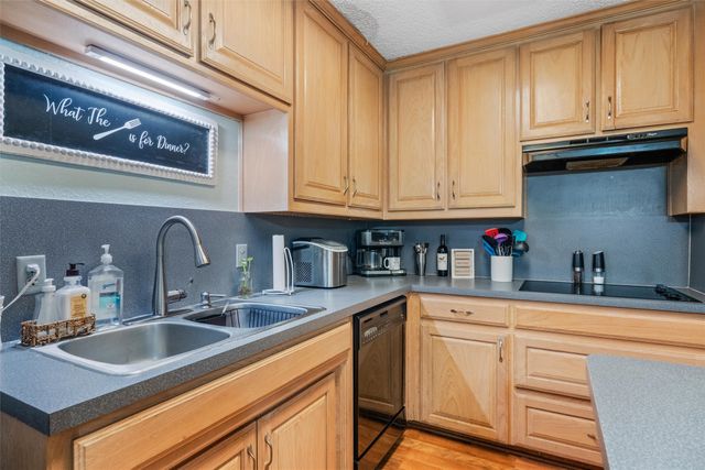 405 SW Rand Drive, Burleson, TX 76028