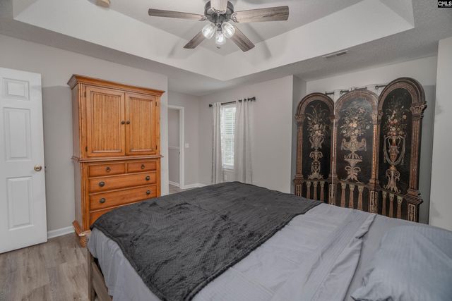 105 Brook Hollow Ct, Lexington, SC 29072