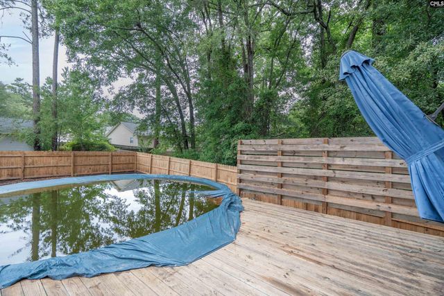 105 Brook Hollow Ct, Lexington, SC 29072