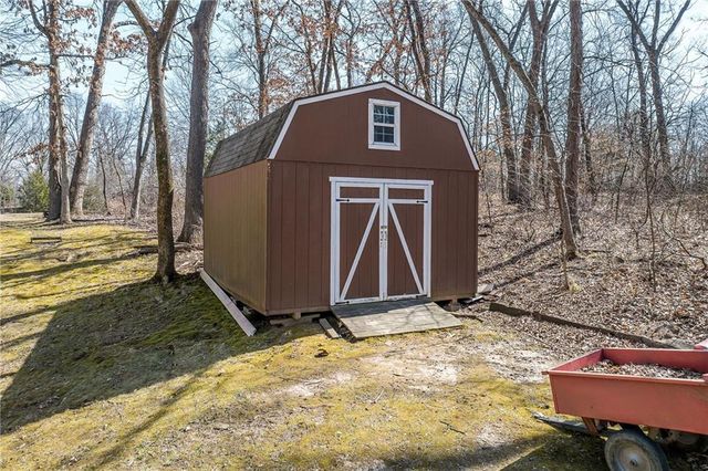 9733 Hwy 190 Highway, Chillicothe, MO 64601