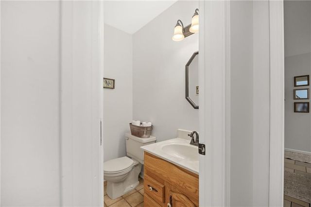 9733 Hwy 190 Highway, Chillicothe, MO 64601
