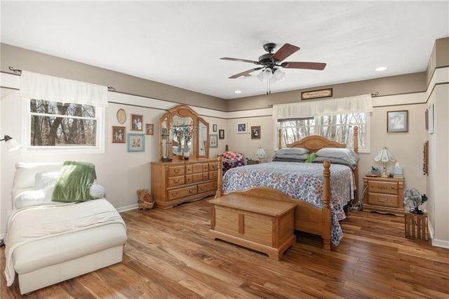 9733 Hwy 190 Highway, Chillicothe, MO 64601