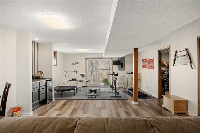 9733 Hwy 190 Highway, Chillicothe, MO 64601