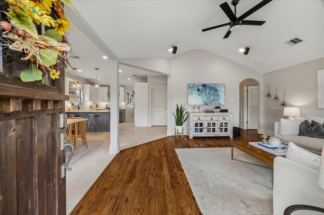 1722 Lamonte Lane, Houston, TX 77018