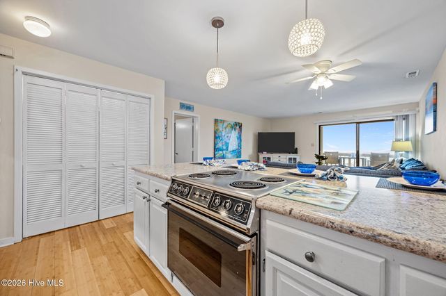 9100 Reed Drive 1108, Emerald Isle, NC 28594