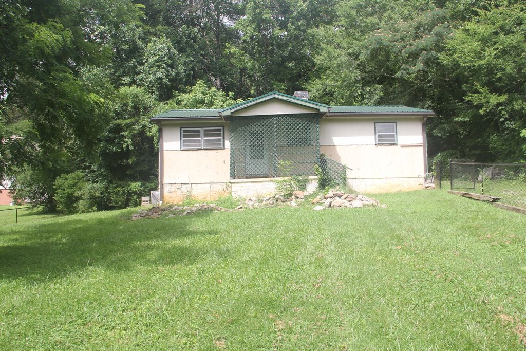 403 Inman Street, Ringgold, GA 30736