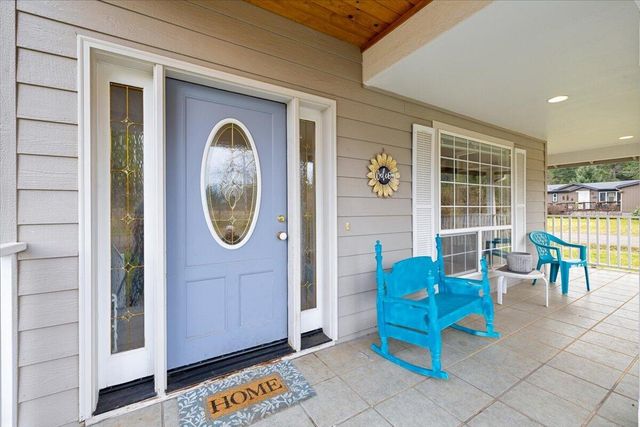 835 Redwood Avenue, Butte Falls, OR 97522