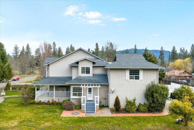 835 Redwood Avenue, Butte Falls, OR 97522