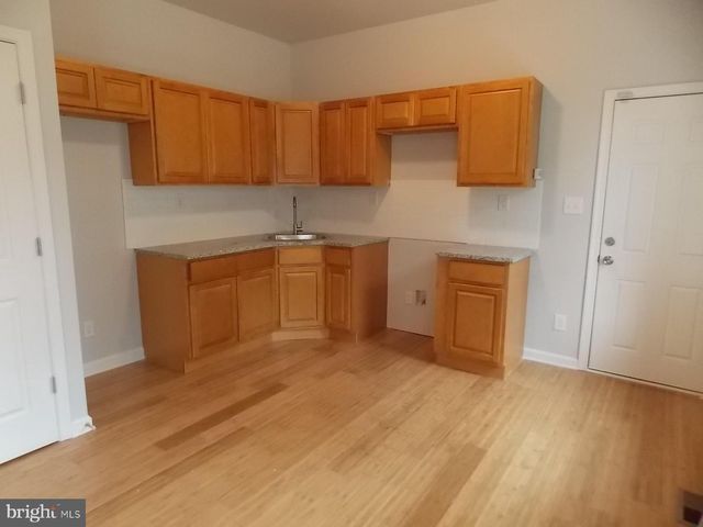 1423 S PAXON ST, Philadelphia, PA 19143