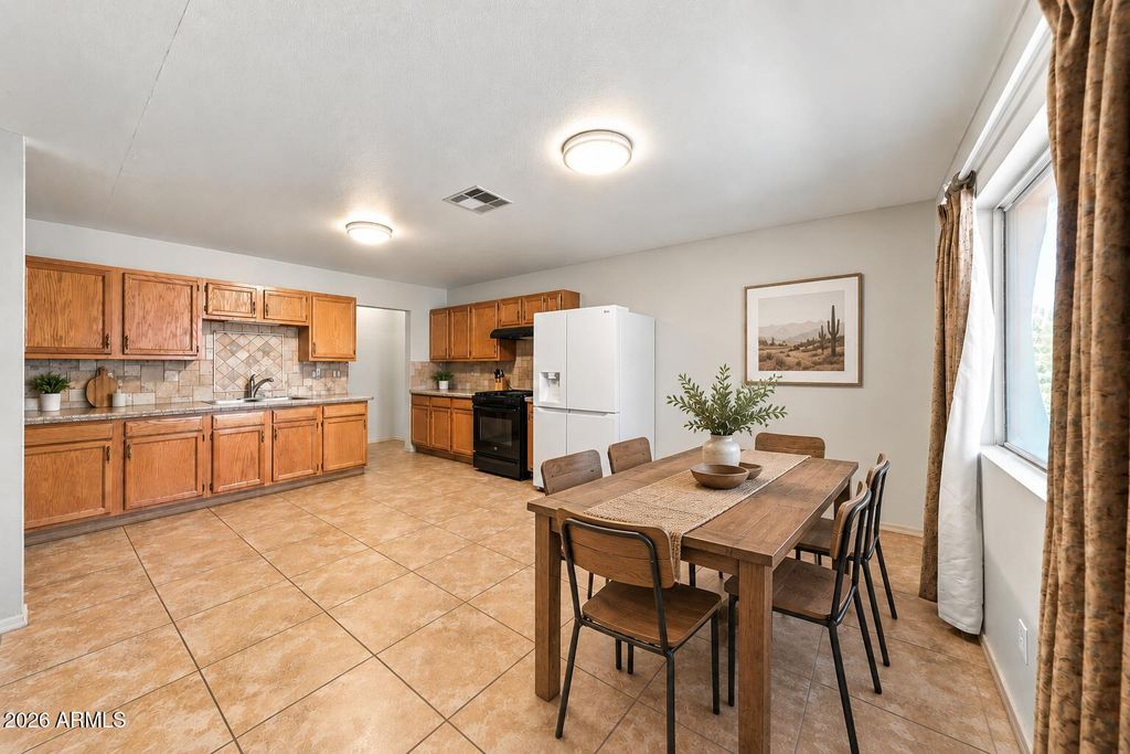13421 N EL FRIO Street, El Mirage, AZ 85335 — photo 3