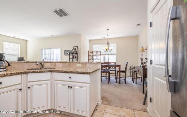 224 S Bridge Avenue B, Red Bank, NJ 07701