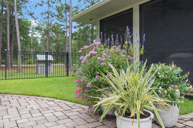 1479 Lagrange Road, Freeport, FL 32439