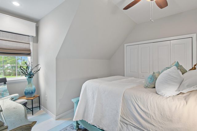 1479 Lagrange Road, Freeport, FL 32439