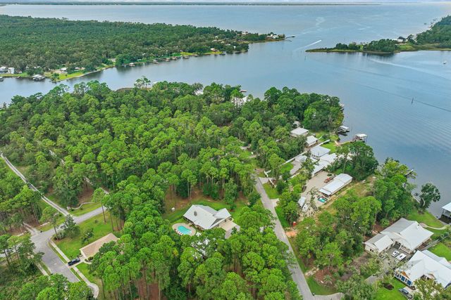 1479 Lagrange Road, Freeport, FL 32439