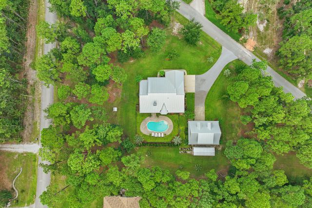 1479 Lagrange Road, Freeport, FL 32439