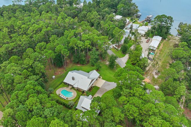 1479 Lagrange Road, Freeport, FL 32439