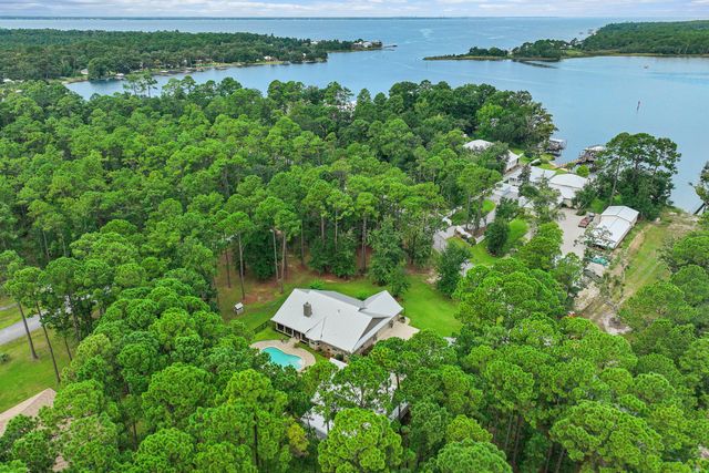 1479 Lagrange Road, Freeport, FL 32439