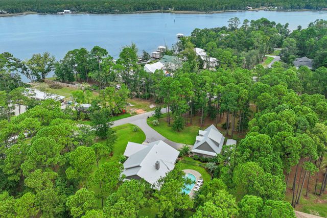 1479 Lagrange Road, Freeport, FL 32439