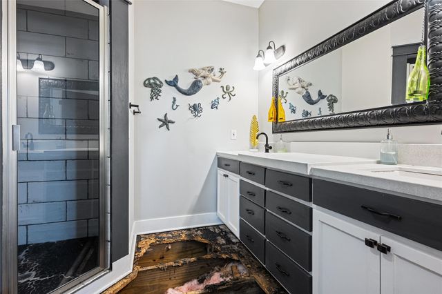 1121 Gulfview Lane, Crystal Beach, TX 77650