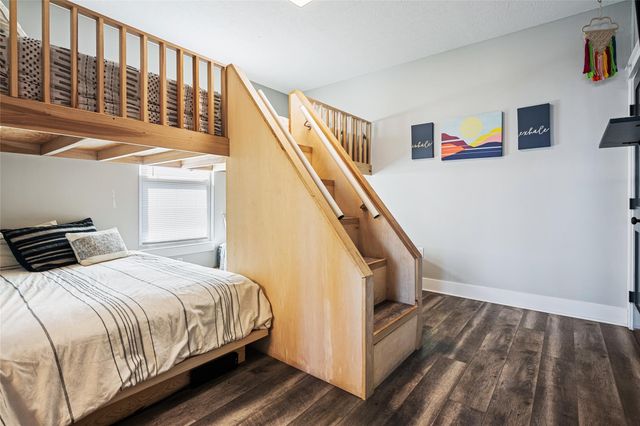 1121 Gulfview Lane, Crystal Beach, TX 77650