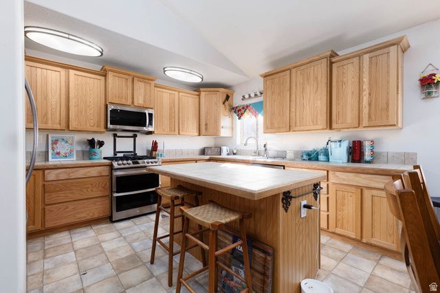 72 E CENTER ST, Sterling, UT 84665