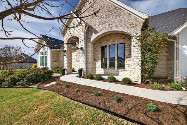 3017 Infinity Drive, Weatherford, TX 76087