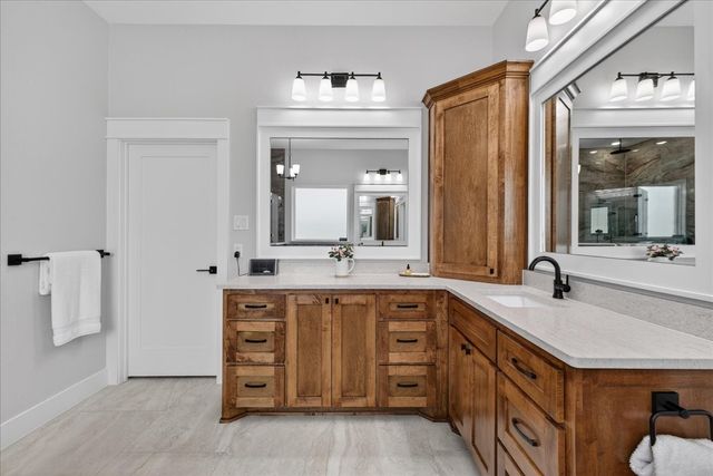 3017 Infinity Drive, Weatherford, TX 76087