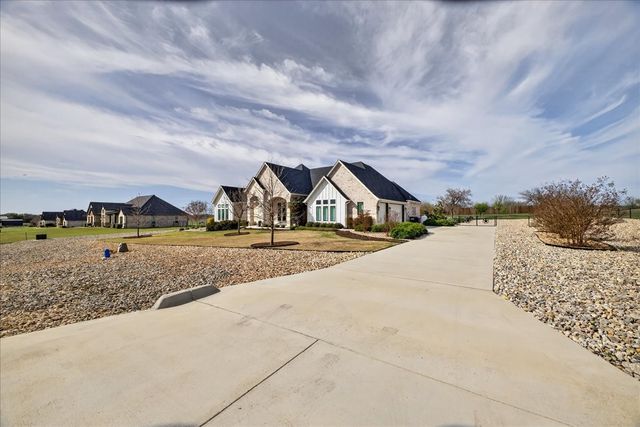 3017 Infinity Drive, Weatherford, TX 76087