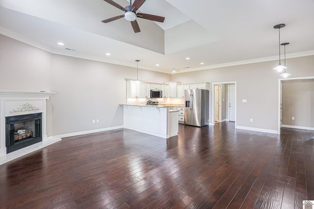3279 Mallard Cir, Paducah, KY 42001