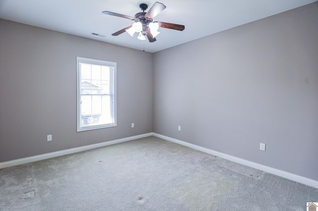 3279 Mallard Cir, Paducah, KY 42001