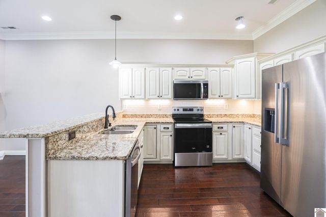 3279 Mallard Cir, Paducah, KY 42001