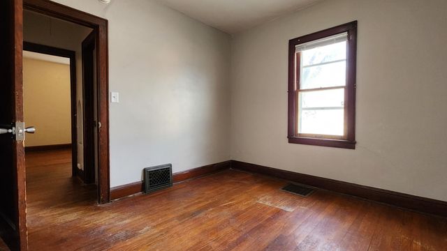 735 14th Street N, Fargo, ND 58102