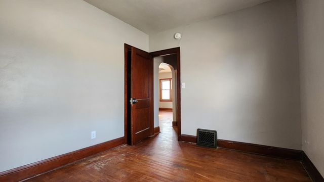 735 14th Street N, Fargo, ND 58102