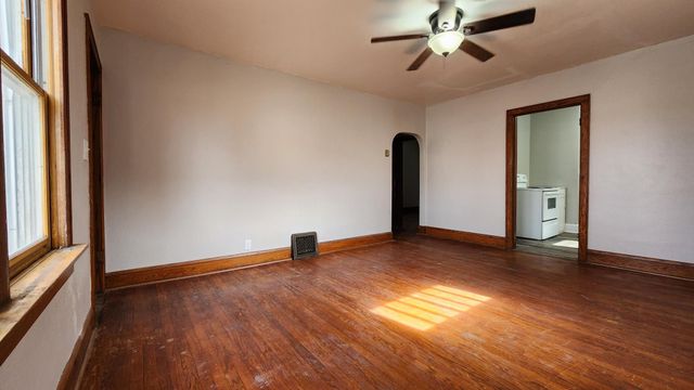 735 14th Street N, Fargo, ND 58102