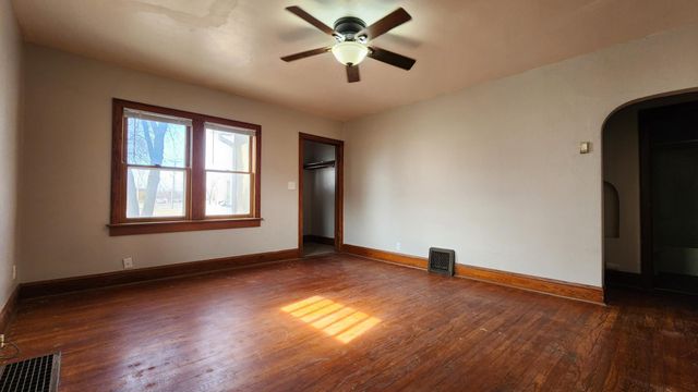 735 14th Street N, Fargo, ND 58102