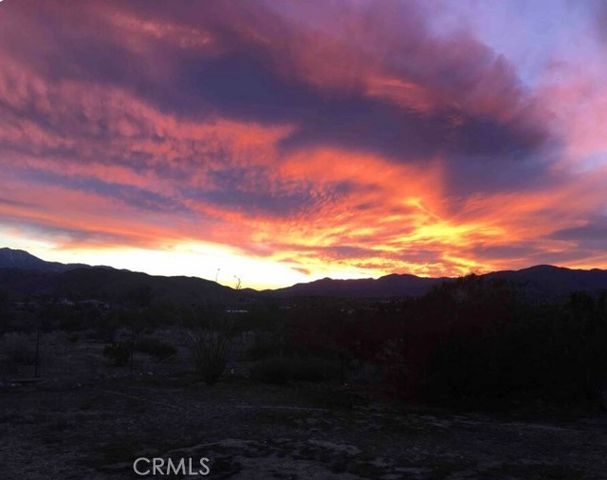 8960 S Samel Road, Morongo Valley, CA 92256