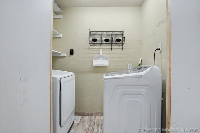 1712 Valley Road, Sapulpa, OK 74066