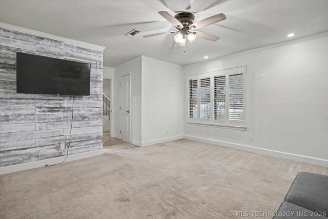 1712 Valley Road, Sapulpa, OK 74066