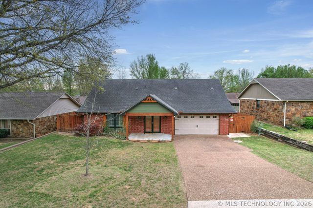 1712 Valley Road, Sapulpa, OK 74066