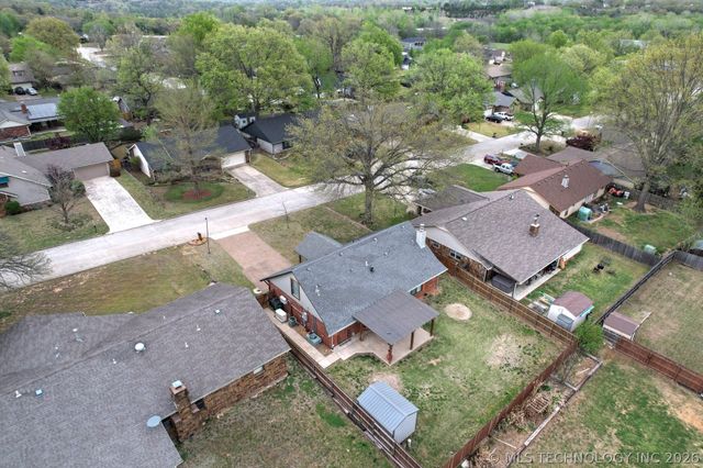 1712 Valley Road, Sapulpa, OK 74066