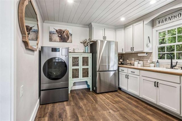 445 Christopher Drive, Gainesville, GA 30501