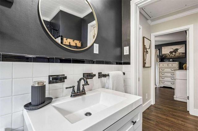 445 Christopher Drive, Gainesville, GA 30501