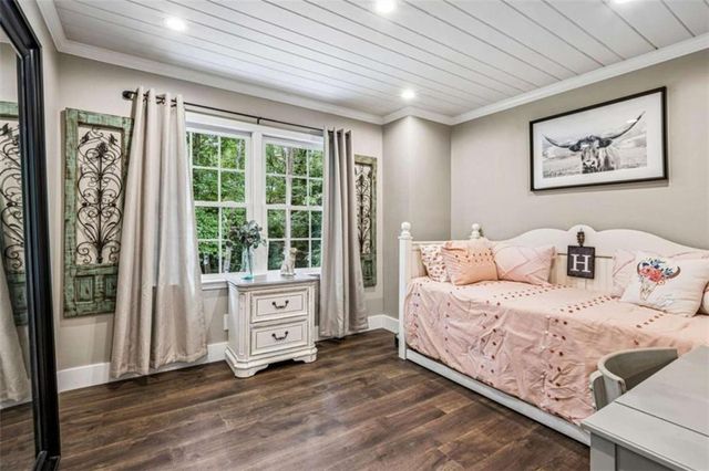 445 Christopher Drive, Gainesville, GA 30501