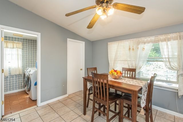39 Fredericks St, Wanaque Boro, NJ 07465