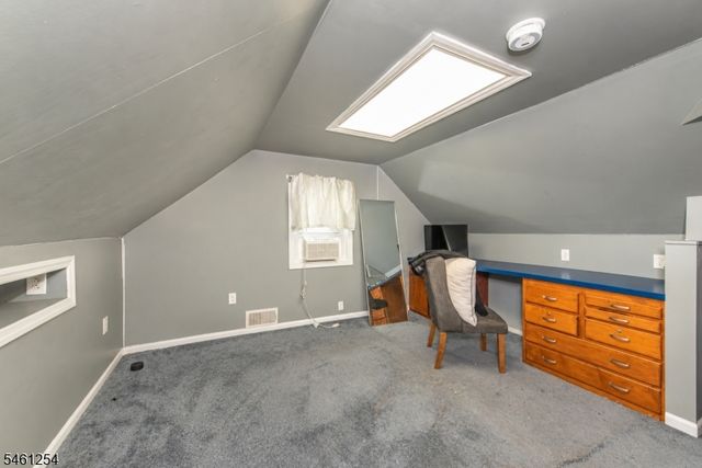 39 Fredericks St, Wanaque Boro, NJ 07465